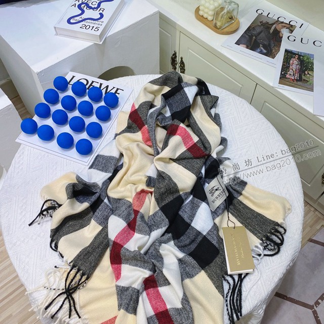 Burberry經典寬格混紡大披肩 經典格子女士圍巾披肩 巴寶莉2021新款羊毛羊絨圍巾  mmj1358